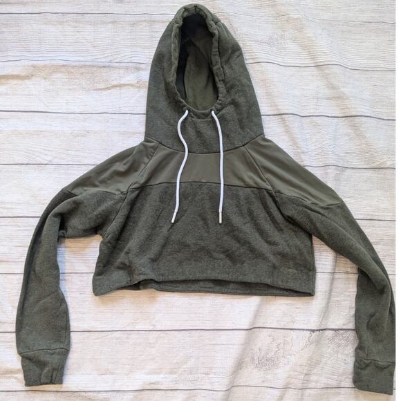 Gymshark Nikki Blackketter Cropped Olive Green Hoodie - Picture 5 of 7